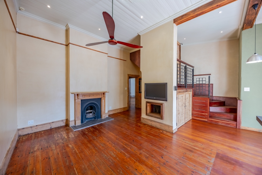 4 Bedroom Property for Sale in Woodstock Western Cape